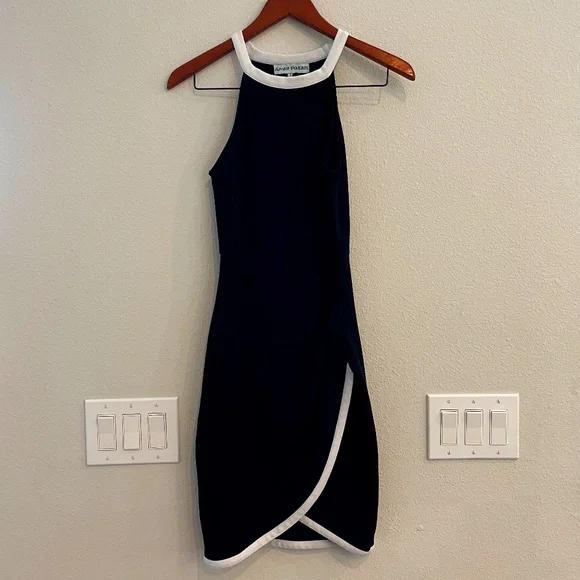 almost famous black and white dress Almost Famous Dress in White & Black (Junior) / New with tag